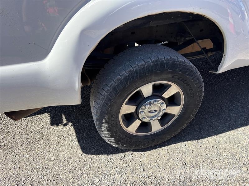 Ford F-350 XL 4x4 Extended Cab Pickup Άλλα Vans