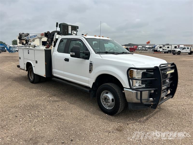 Ford F-350 XL 4x4 Extended Cab Service Truck Vehículos municipales multiusos