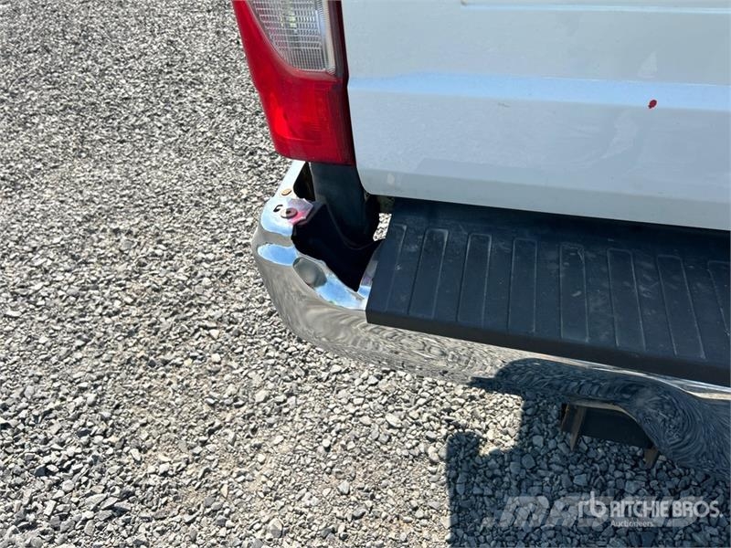 Ford F-350 XL 4x4 Extended Cab Pickup 其他
