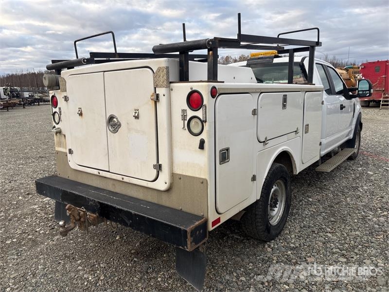 Ford F-350 XL 4x4 Extended Cab Utility Truck Pick up/Dropside