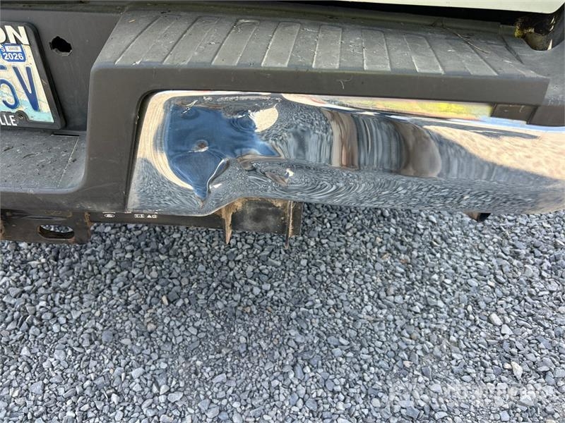 Ford F-350 XL 4x4 Extended Cab Pickup 其他