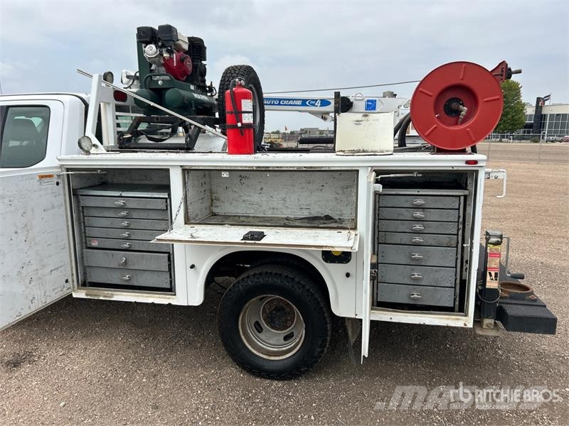 Ford F-350 XL 4x4 Extended Cab Service Truck Vehículos municipales multiusos
