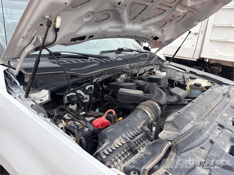 Ford F-350 XL 4x4 Extended Cab Pickup Ostalo