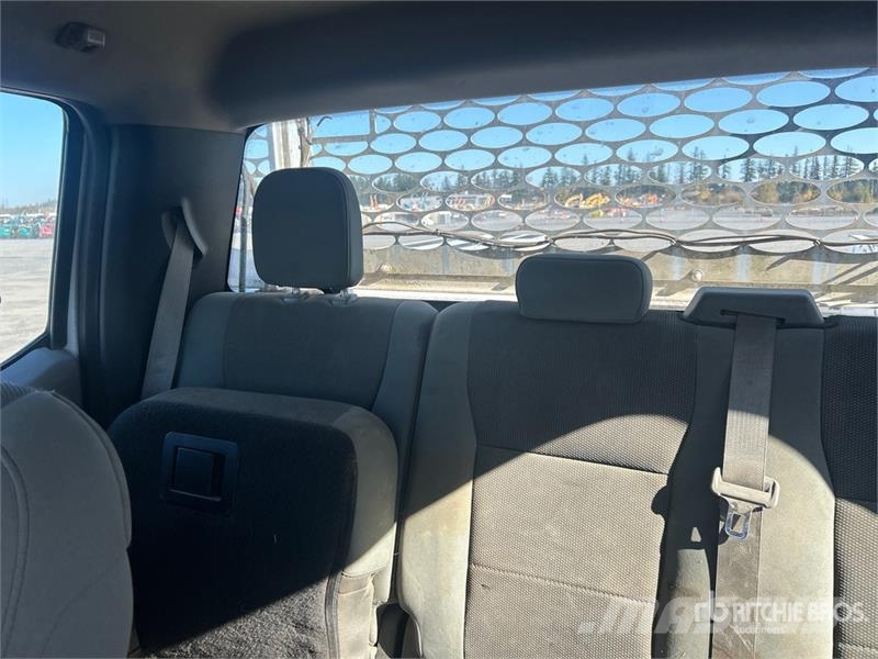 Ford F-350 XL 4x4 Extended Cab Utility Truck شاحنات خفيفة/مفصلية الجوانب