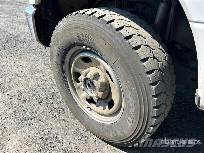 Ford F-350 XL 4x4 Extended Cab Pickup 其他