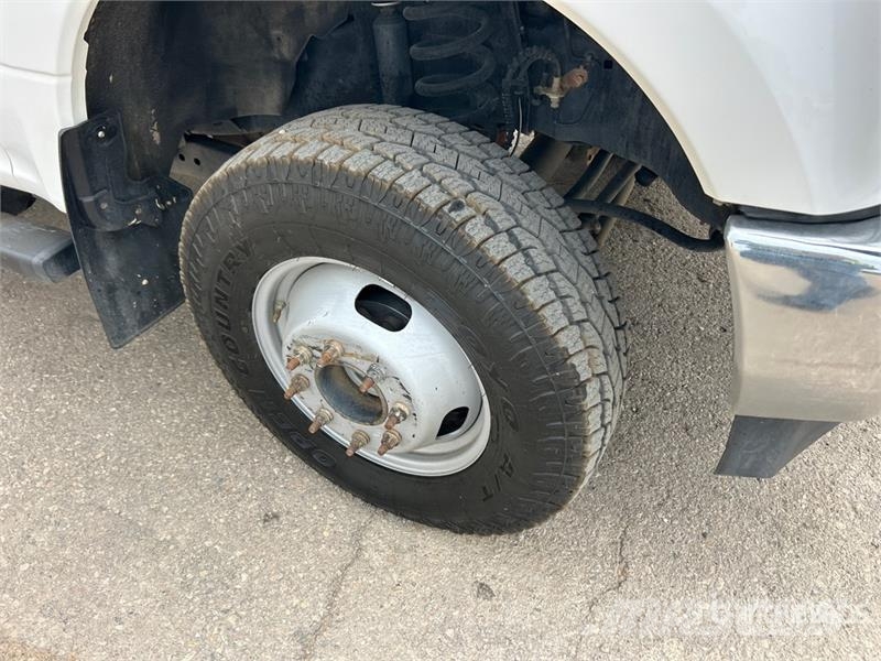 Ford F-350 XL 4x4 Extended Cab Service Truck Vehículos municipales multiusos