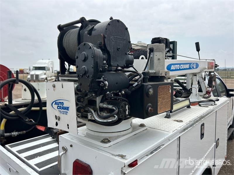 Ford F-350 XL 4x4 Extended Cab Service Truck Vehículos municipales multiusos