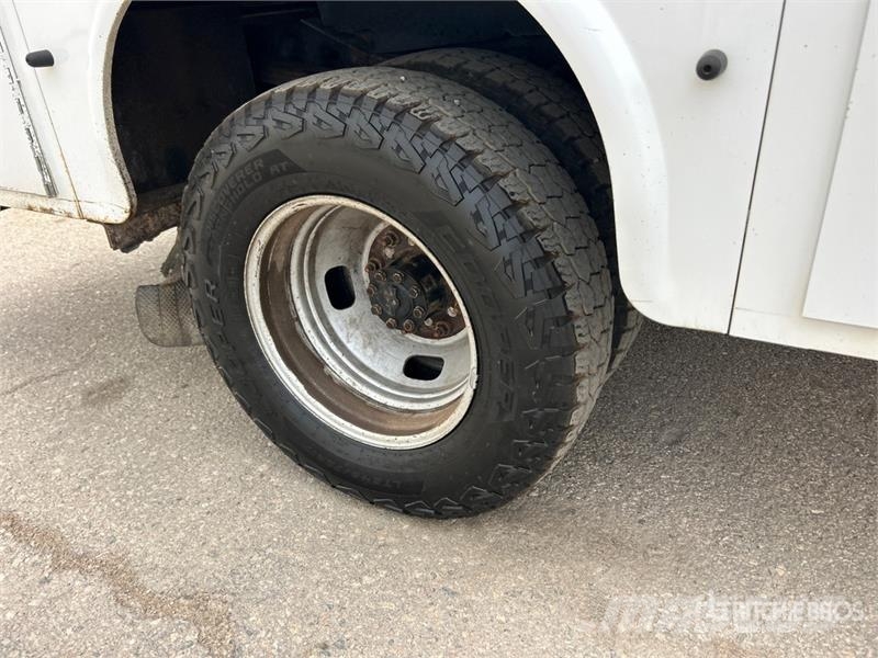 Ford F-350 XL 4x4 Extended Cab Service Truck Vehículos municipales multiusos