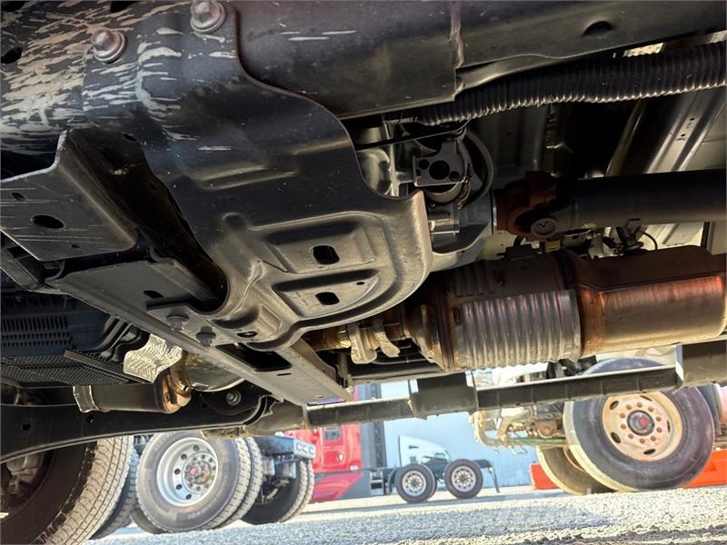 Ford F-350 XL 4x4 Extended Cab Utility Truck Pickup/Sideaflæsning
