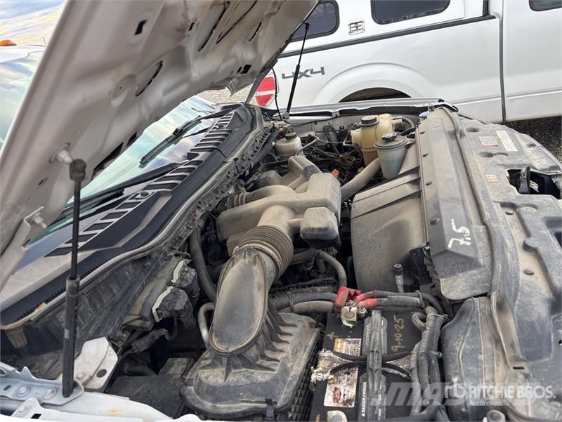 Ford F-350 XL 4x4 Extended Cab Utility Truck Pick up/Dropside