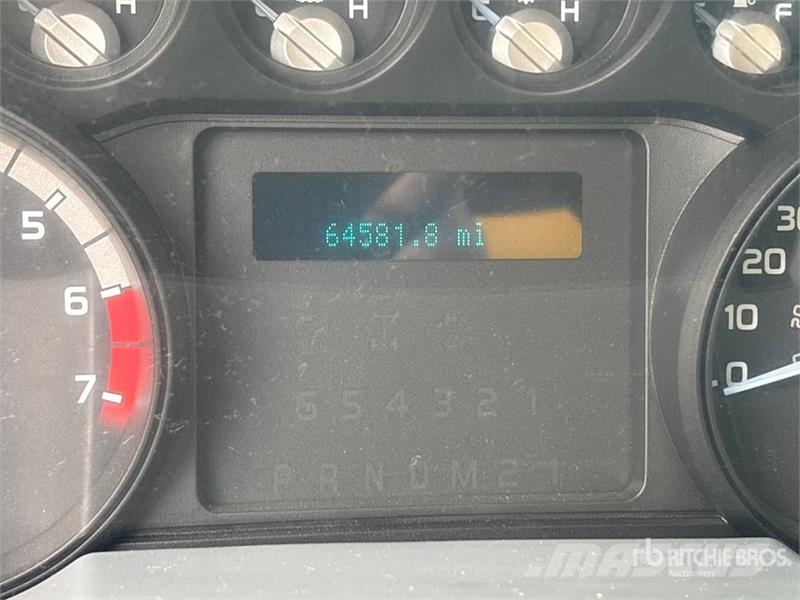 Ford F-350 XL 4x4 Pickup Drugi