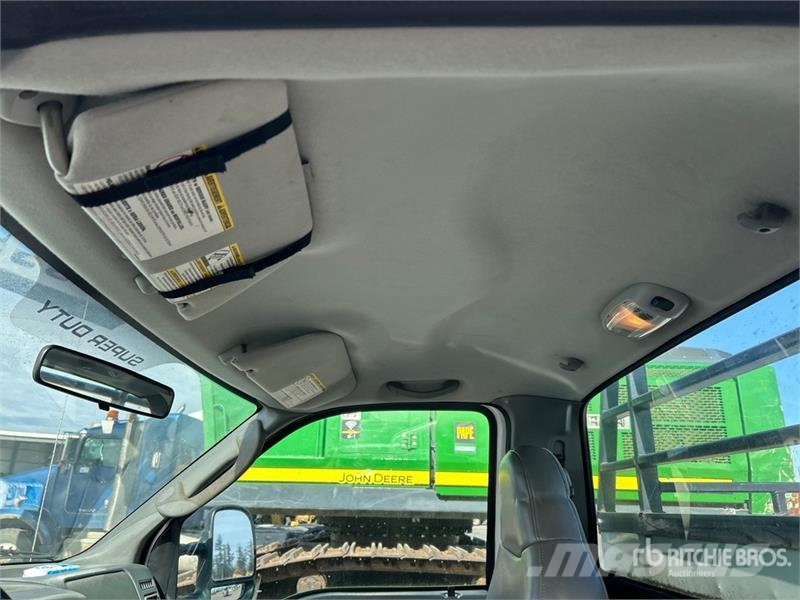 Ford F-350 XL 4x4 Utility Truck Vieglais kravas automobilis/izkraušana no sāniem