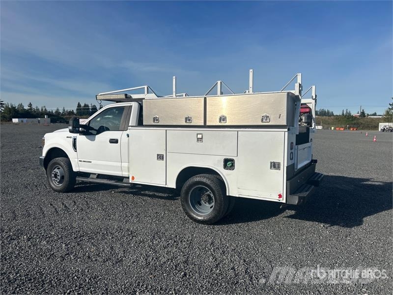 Ford F-350 XL 4x4 Utility Truck Pick up/Dropside