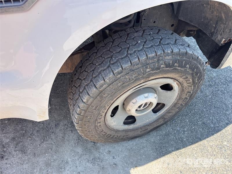 Ford F-350 XL 4x4 Utility Truck Lava-autot