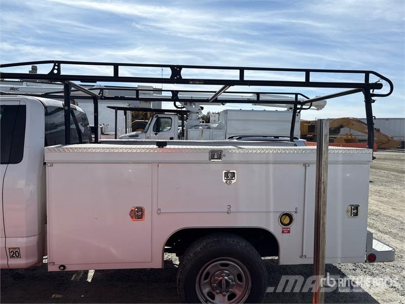 Ford F-350 XL 4x4 Utility Truck Pick up/Dropside