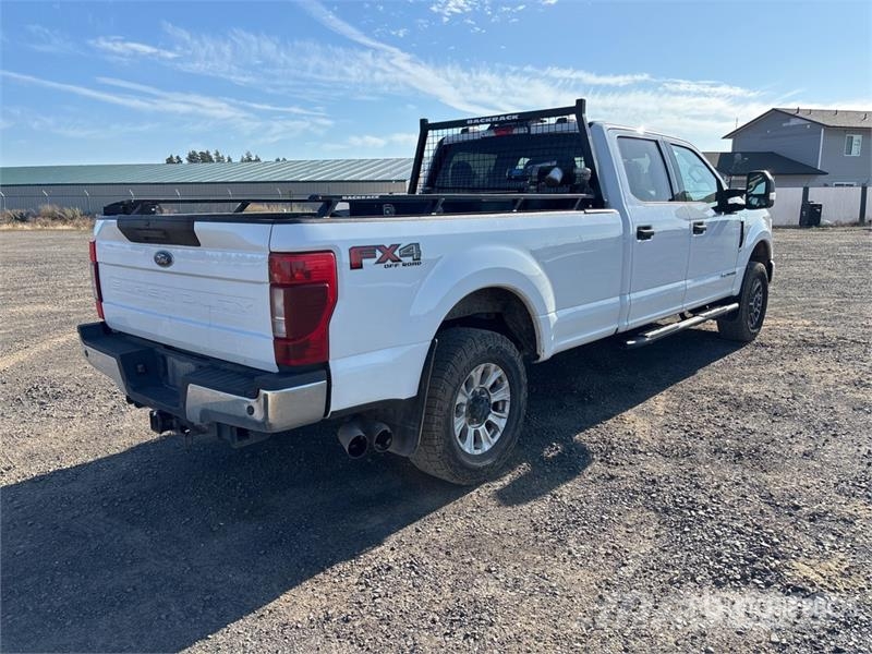 Ford F-350 XLT 4x4 Crew Cab Pickup Прочие фургоны