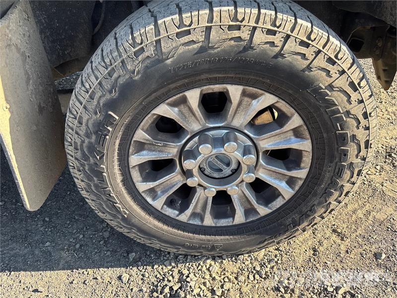 Ford F-350 XLT 4x4 Crew Cab Pickup Прочие фургоны
