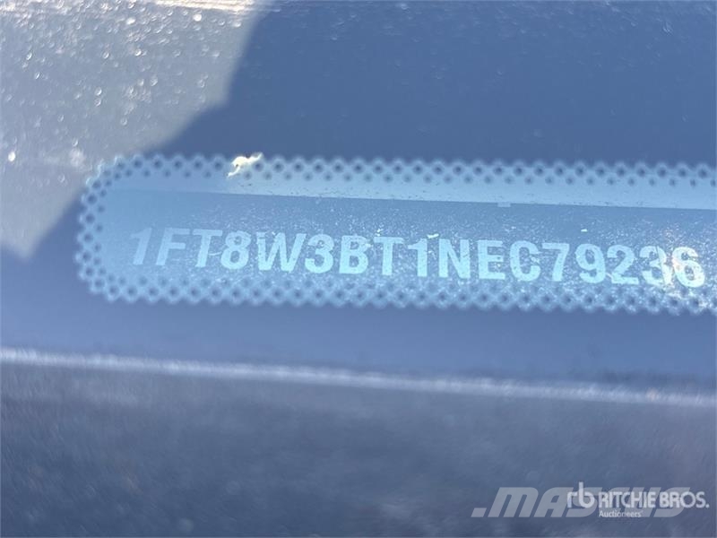 Ford F-350 XLT 4x4 Crew Cab Pickup Прочие фургоны