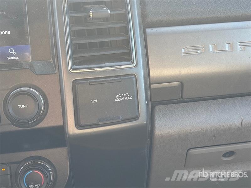 Ford F-350 XLT 4x4 Crew Cab Pickup Прочие фургоны