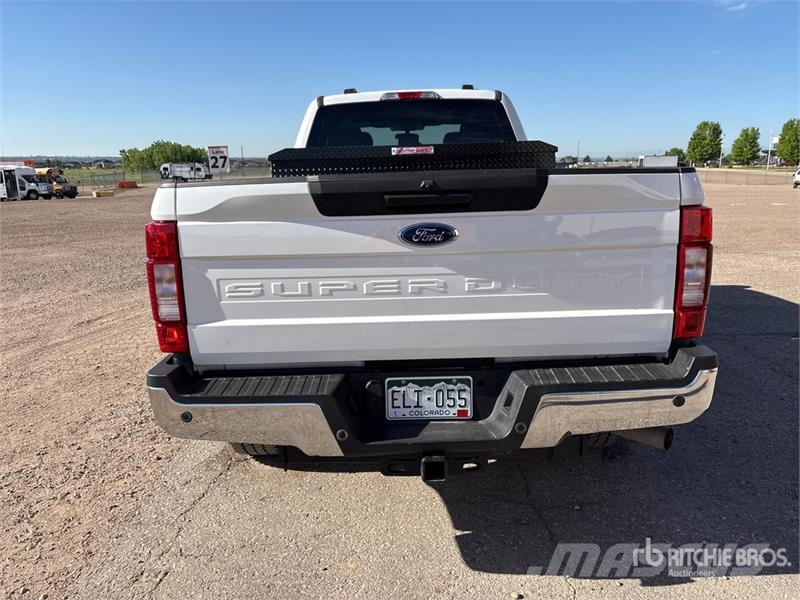 Ford F-350 XLT 4x4 Crew Cab Pickup Άλλα Vans