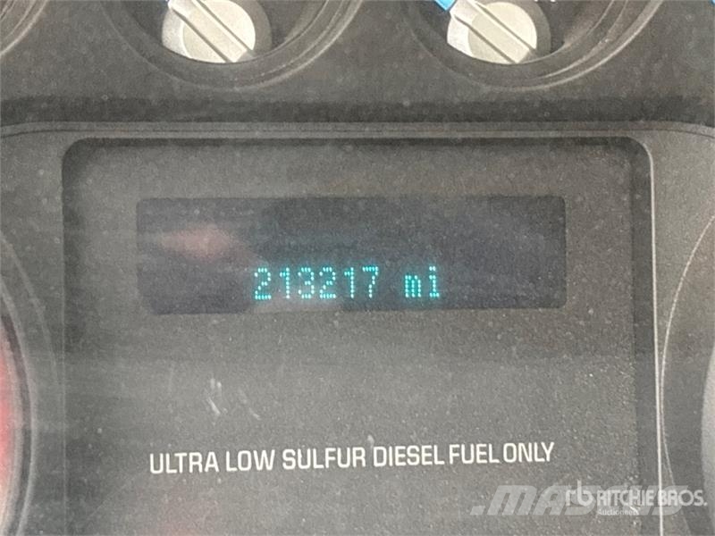 Ford F-450 Platformas/izkraušana no sāniem