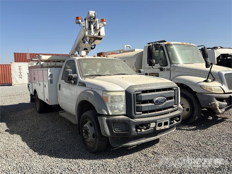 Ford F-450 Plataformas sobre camión