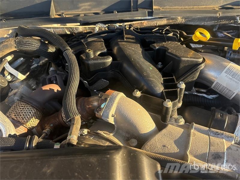 Ford F-450 Platformas/izkraušana no sāniem