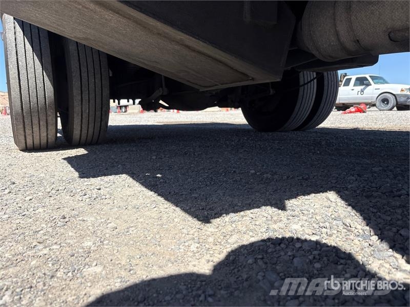 Ford F-450 플랫베드/드롭사이드 트럭