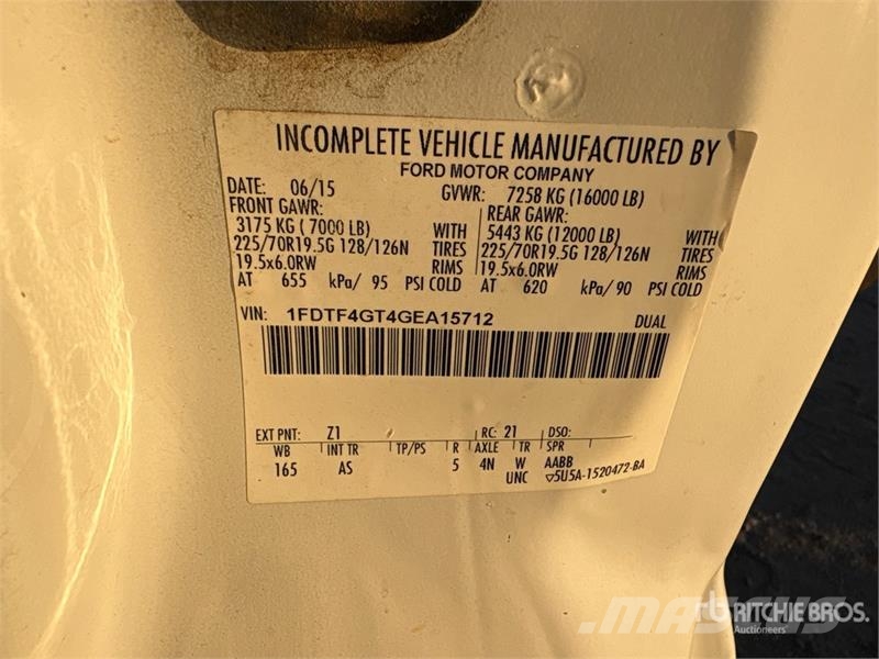 Ford F-450 Platformas/izkraušana no sāniem