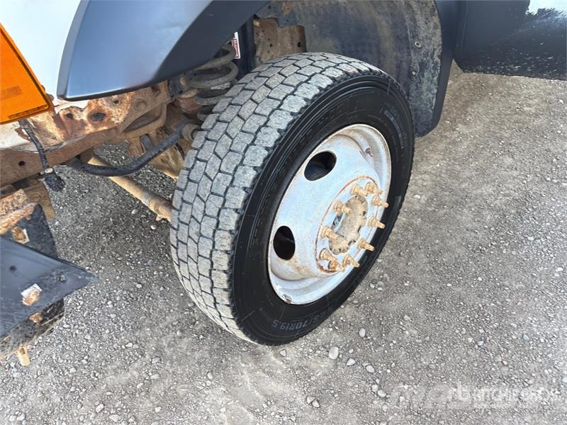 Ford F-450 Platformas/izkraušana no sāniem