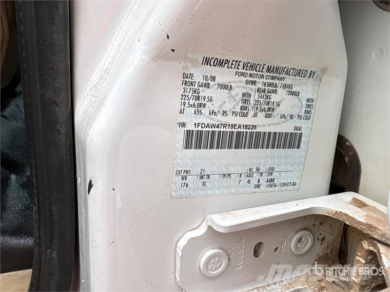 Ford F-450 Platós / Ponyvás teherautók