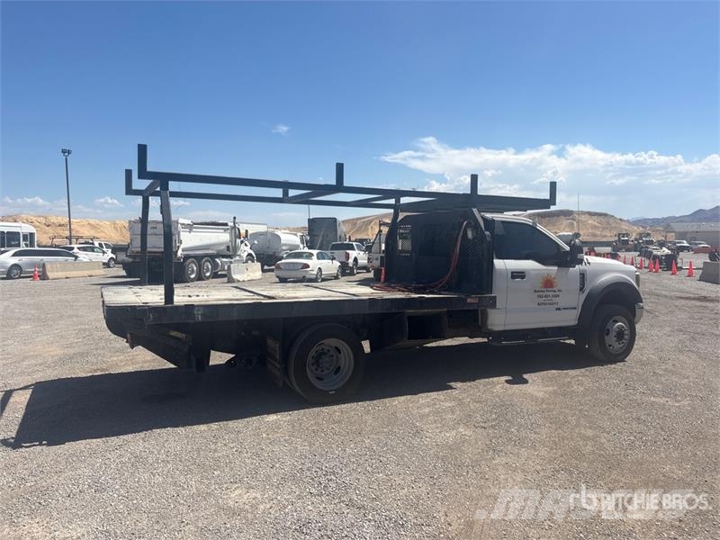 Ford F-450 플랫베드/드롭사이드 트럭