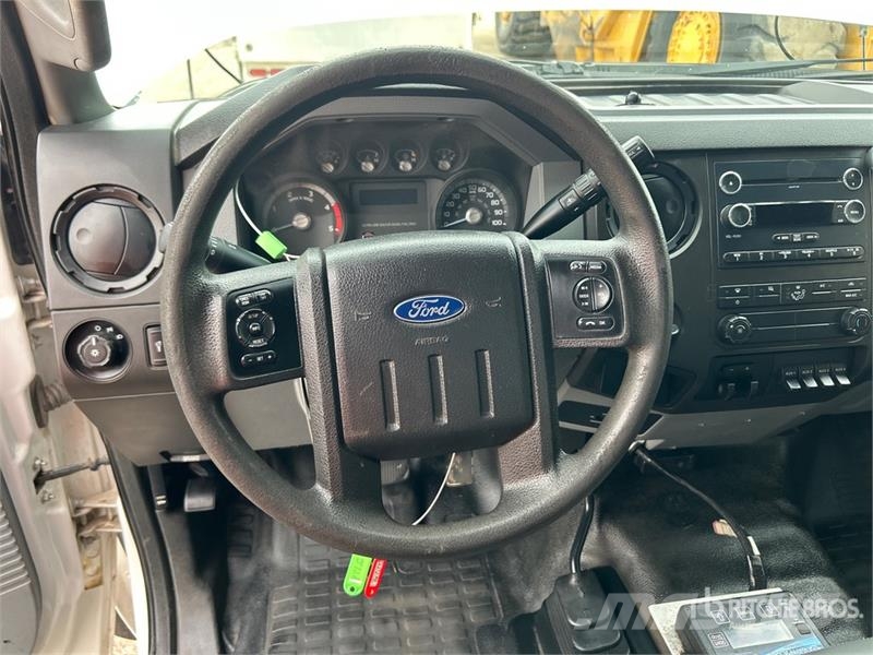 Ford F-450 Pick up/Dropside