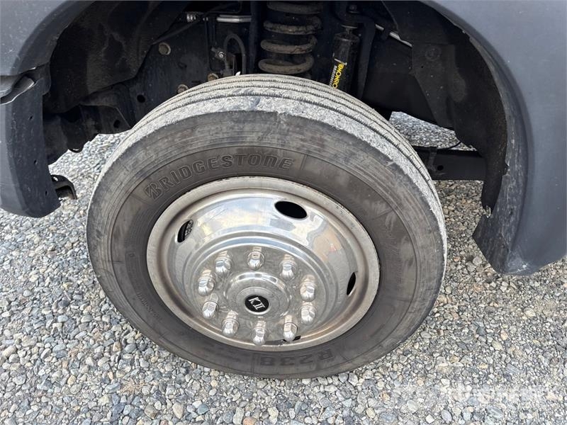 Ford F-450 Platformas/izkraušana no sāniem
