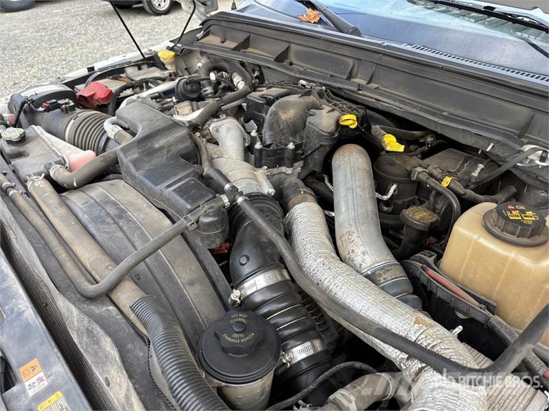 Ford F-450 Platformas/izkraušana no sāniem