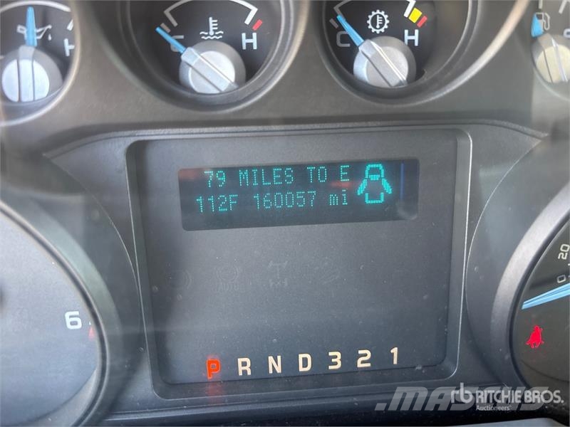 Ford F-450 المنصات الهوائية المثبتة على شاحنة