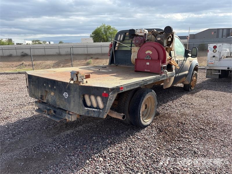 Ford F-450 Flatbed kamyonlar