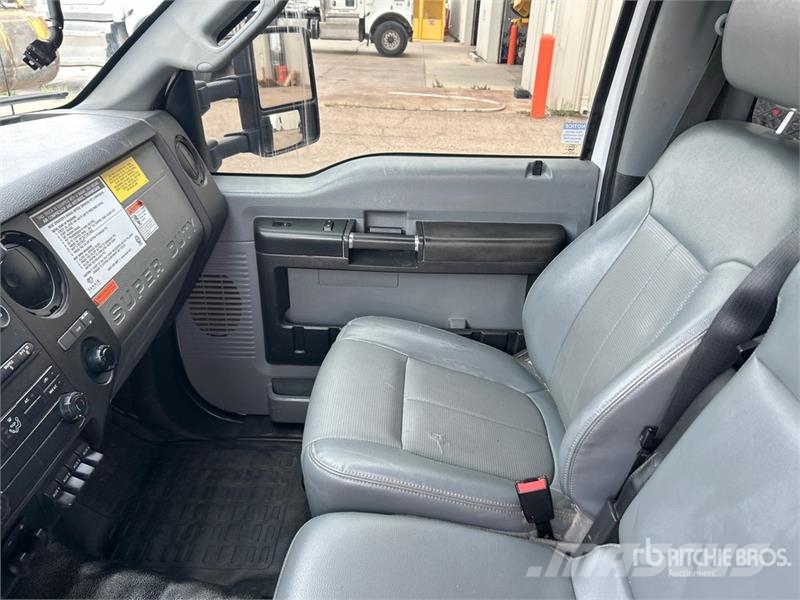 Ford F-450 Pick up/Dropside