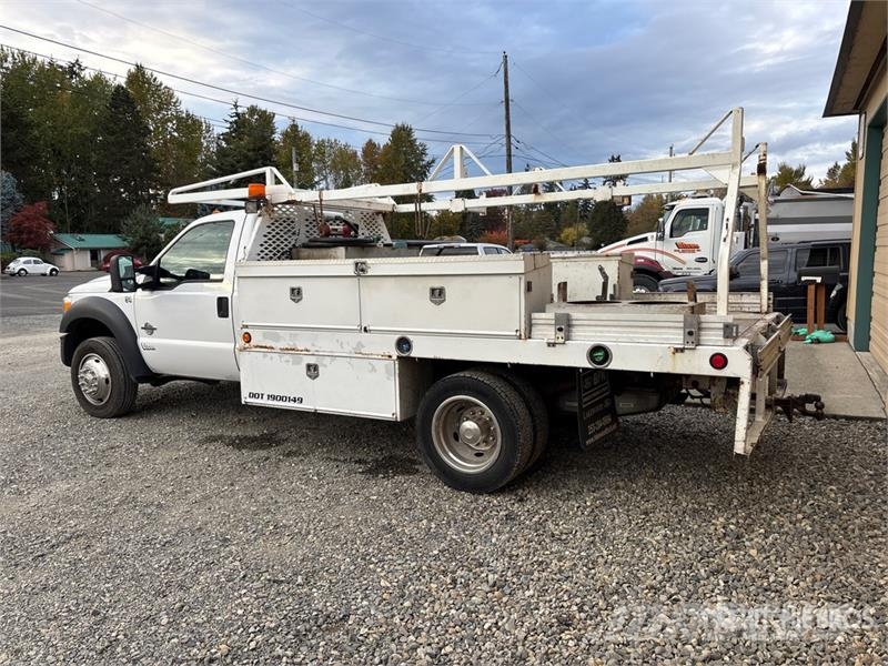 Ford F-450 Platformas/izkraušana no sāniem