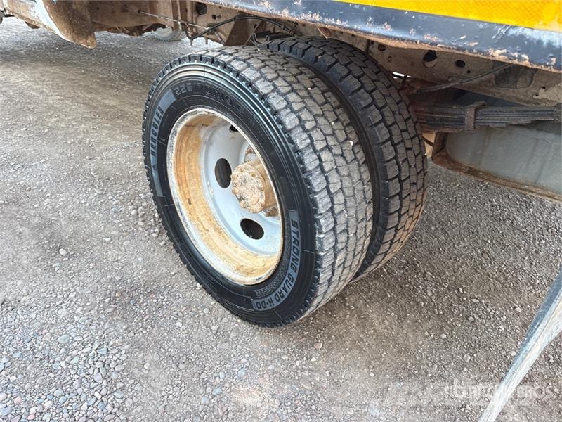 Ford F-450 Platformas/izkraušana no sāniem