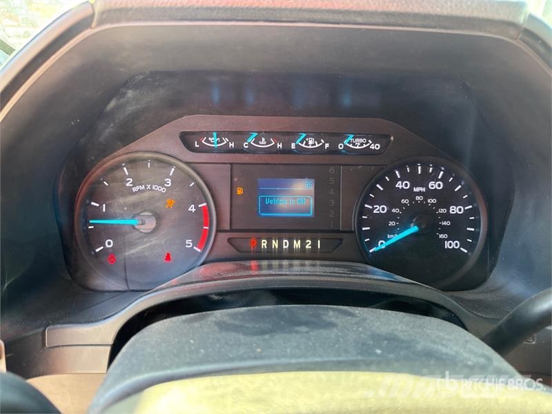Ford F-450 Flakbilar