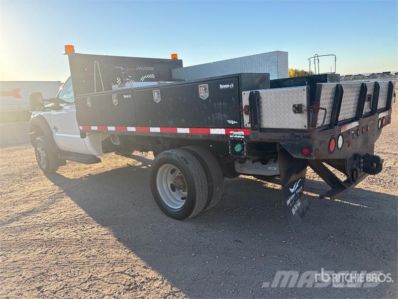 Ford F-450 Platformas/izkraušana no sāniem