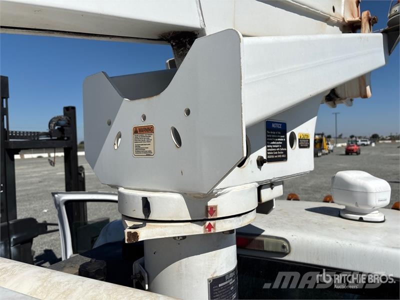 Ford F-450 المنصات الهوائية المثبتة على شاحنة