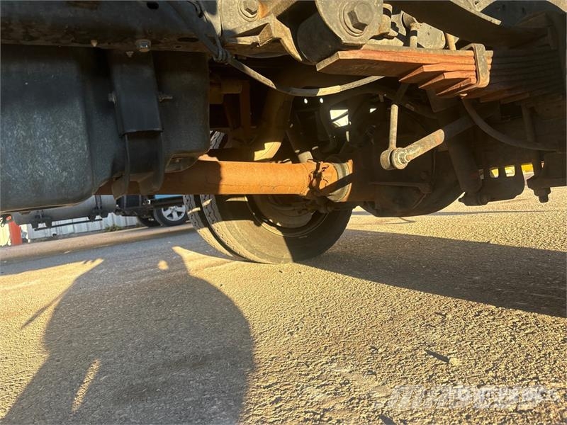 Ford F-450 Platformas/izkraušana no sāniem