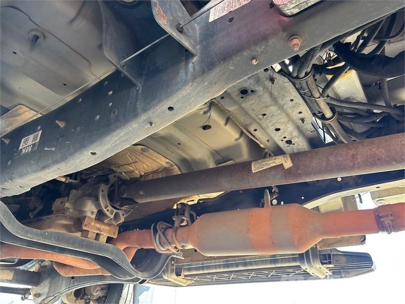 Ford F-450 المنصات الهوائية المثبتة على شاحنة