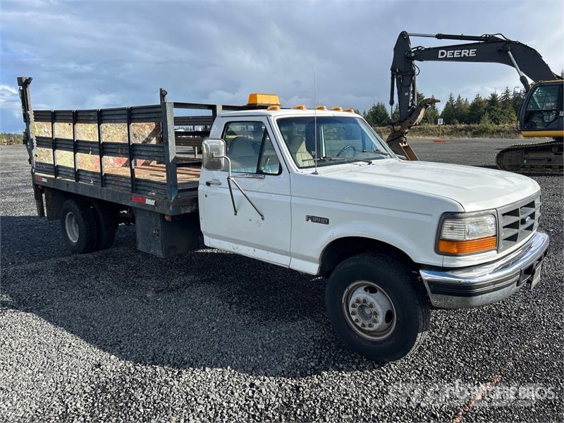 Ford F-450 Platformas/izkraušana no sāniem