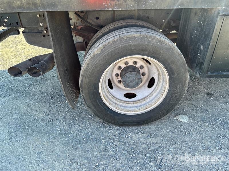 Ford F-450 Flakbilar
