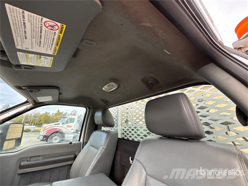 Ford F-450 Platformas/izkraušana no sāniem