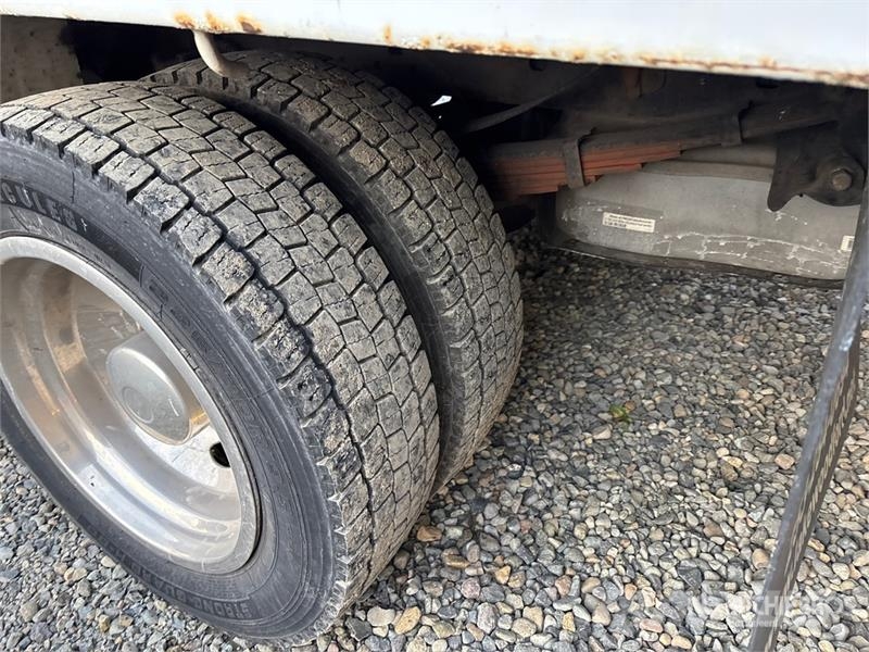 Ford F-450 Platformas/izkraušana no sāniem