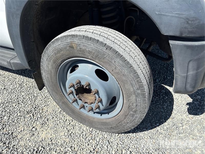 Ford F-450 المنصات الهوائية المثبتة على شاحنة